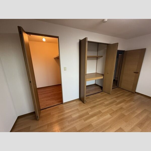 トリニシティ　参番館 ウォークインクローゼット