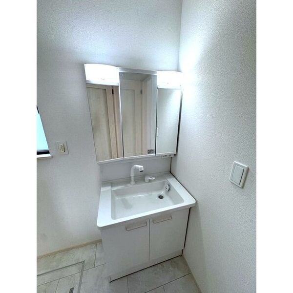 Sumai-to国立市泉01 洗面