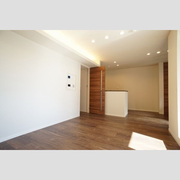 Purple7 西葛西 リビング