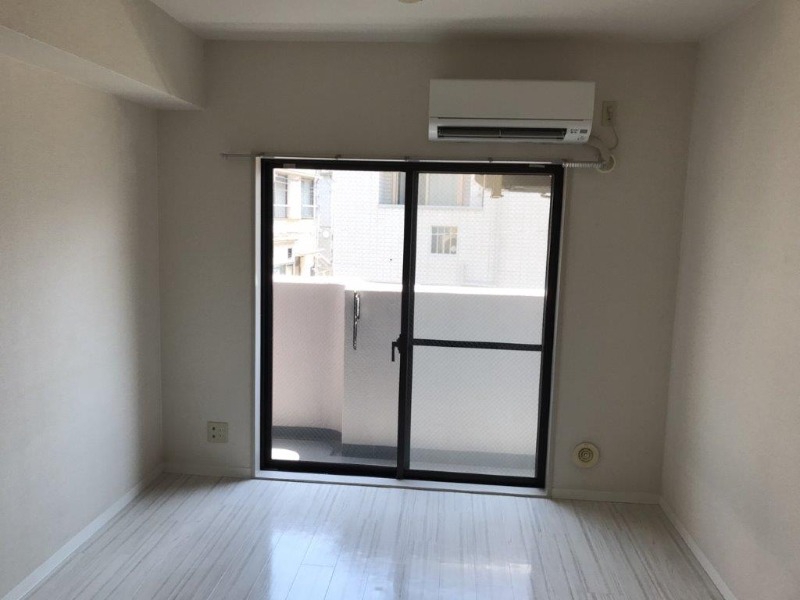 ライオンズマンション渋谷本町 リビング