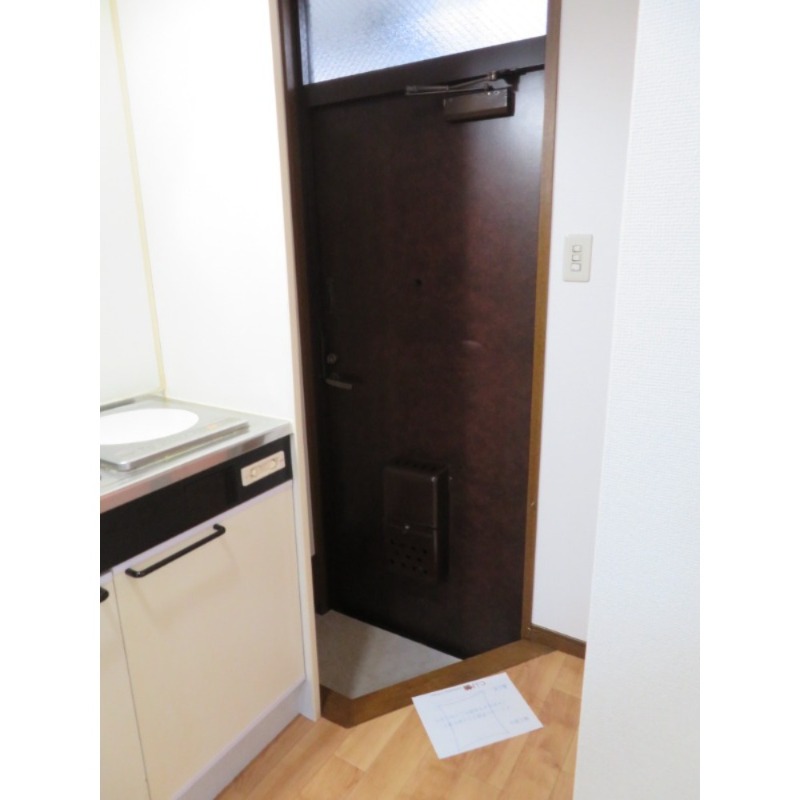 コムロハイム ※別号室写真使用※