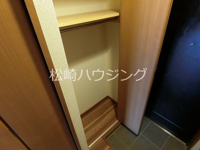 第二惣内ハイツ 玄関