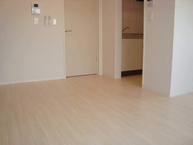 ブランジュ南逆井 リビング