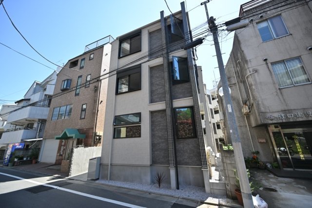 モンクール高野台1階 外観