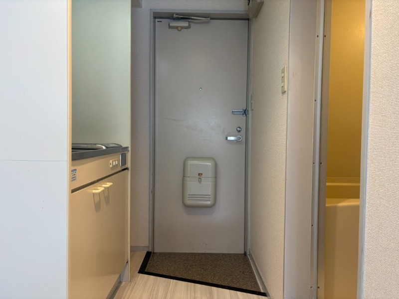 グレース南大沢B 玄関