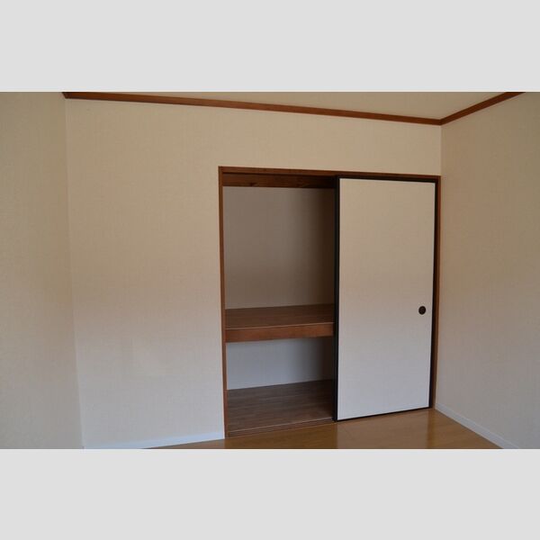 スカイハイツ池田　B102号室 洋室②