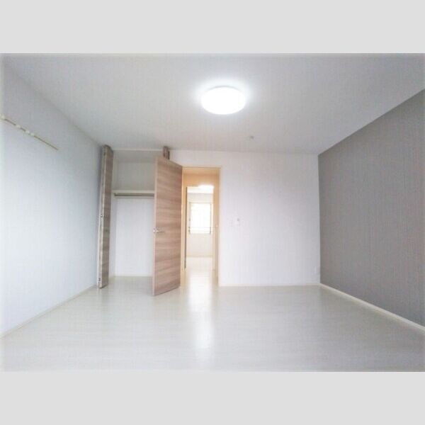 パークサイド102号室 洋室10.1帖