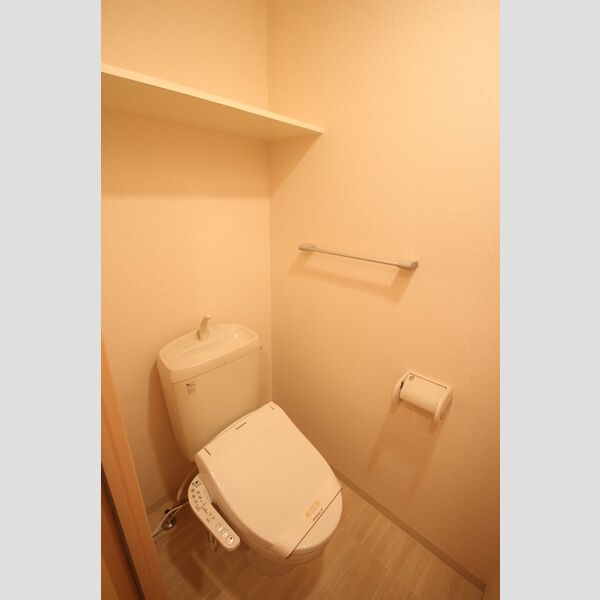 フィルモア ワン902号室 温水洗浄便座