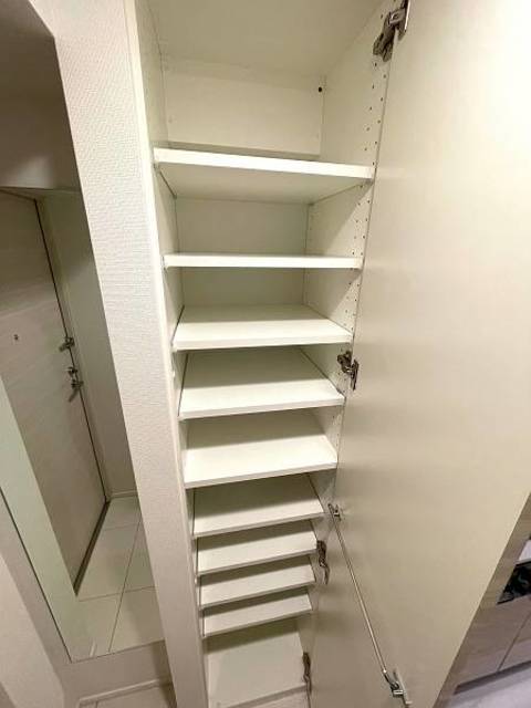 ガーラ・プライム横濱関内2階 大きなものも収納できそうです