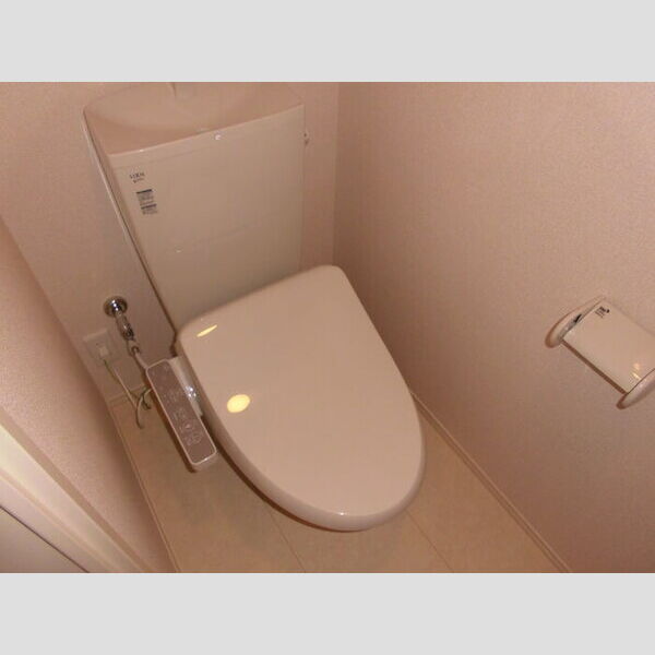 サンク フレール トイレ(温水洗浄便座)