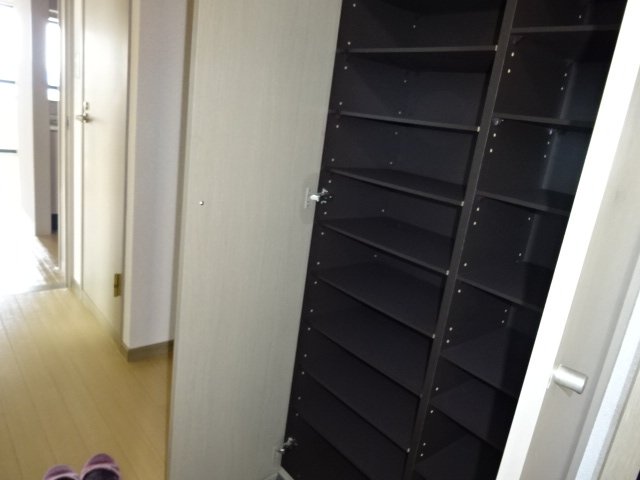 ピュア海老名 下駄箱