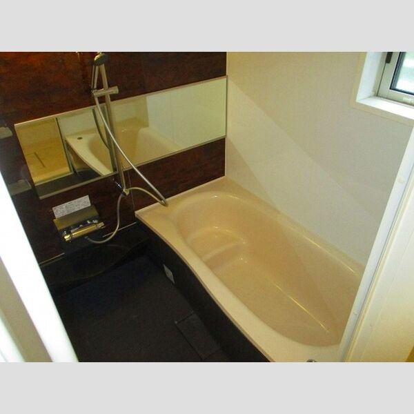 ルミエールE バス