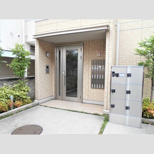 アルバトロス エントランス