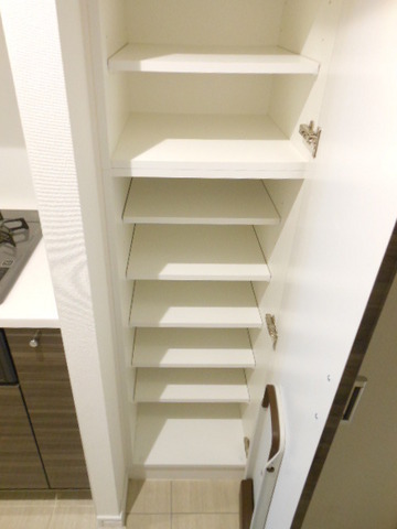 ガーラ・ヒルズ赤坂8階 ◆シューズクローゼット◆