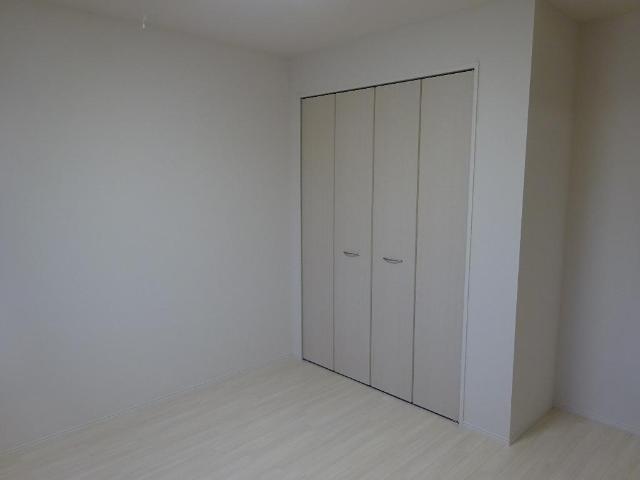 エクセレント101号室 洋室