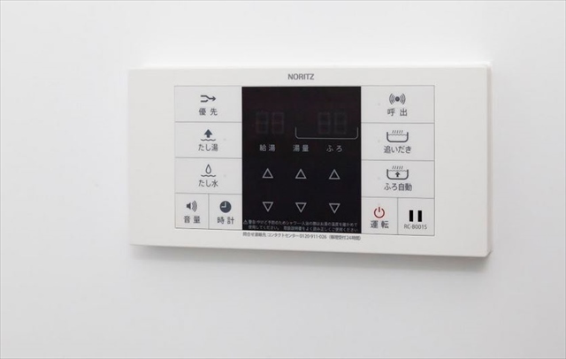 ソレイユ小手指1階 玄関