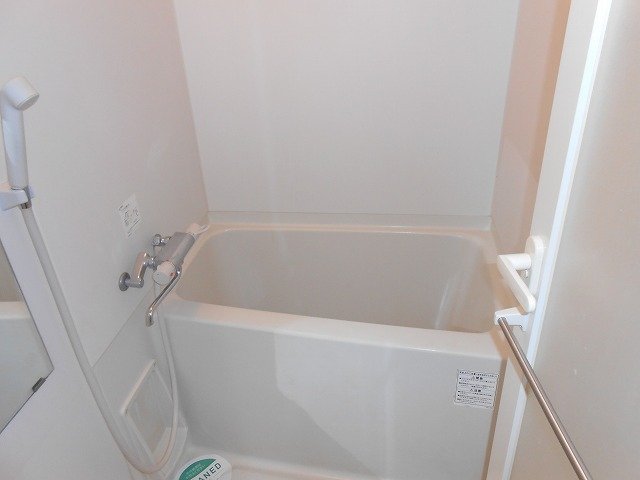 NISHI IKEBUKURO RESIDENCE お風呂