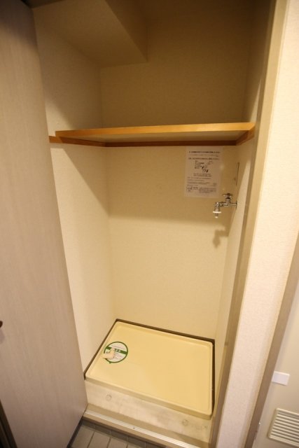菱和パレス南大井 室内洗濯機置場
