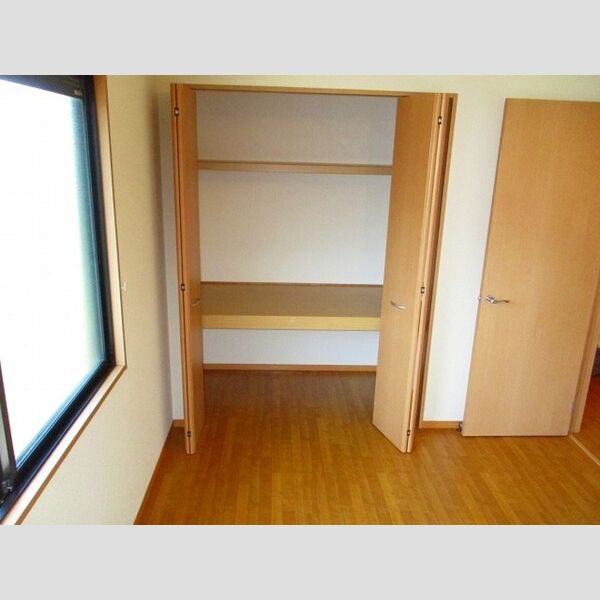 ルミエール　B 収納