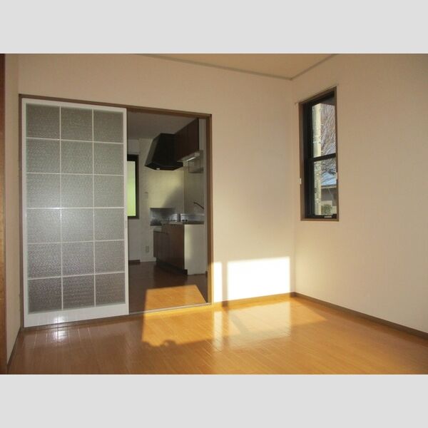 リップル　A201号室 洋室からダイニング