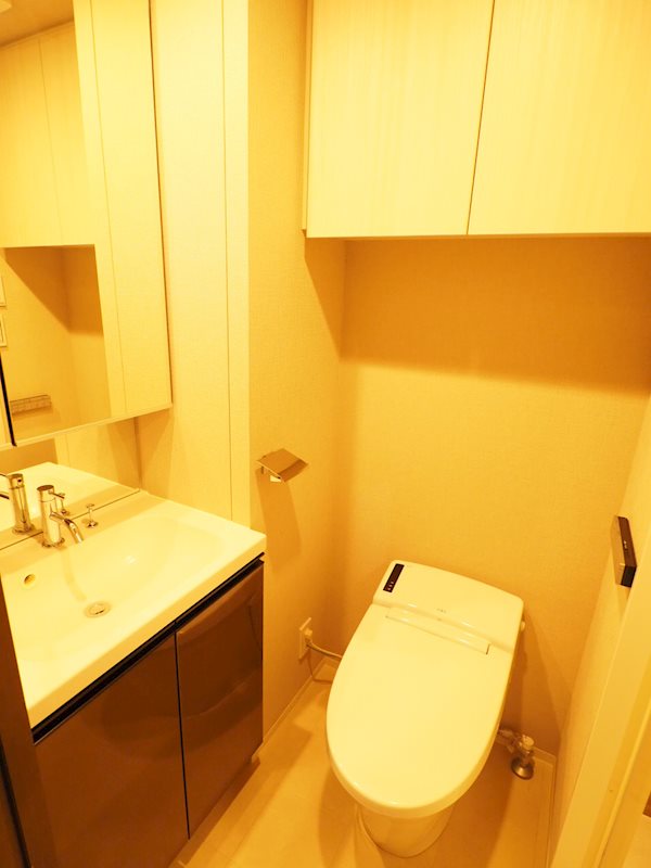 レジディア南品川プレイス5階 トイレ