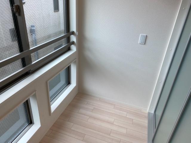 Jour de floraison H（ジュール　ド　フロレゾン　Ｈ）206号室 インナーテラス