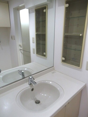 八王子明神町アーバンライフ 洗面所