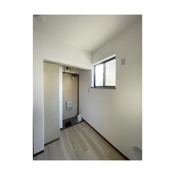 エクセル木曽103号室 玄関