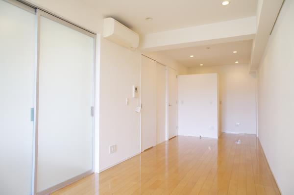 アパートメンツ三田10階 リビング