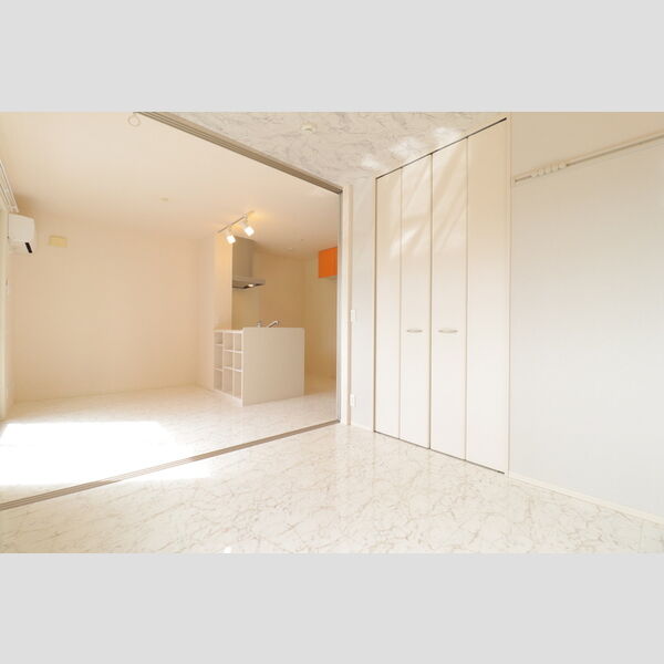 レジデンス　Ⅲ 洋室・LDK