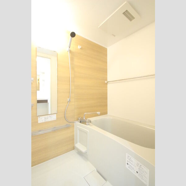 ・　コンティニュエ103号室 コンティニュエ　103号室　浴室