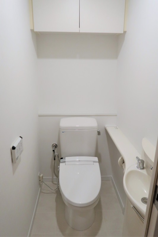 河田町ガーデン クラブフロア38階 トイレ