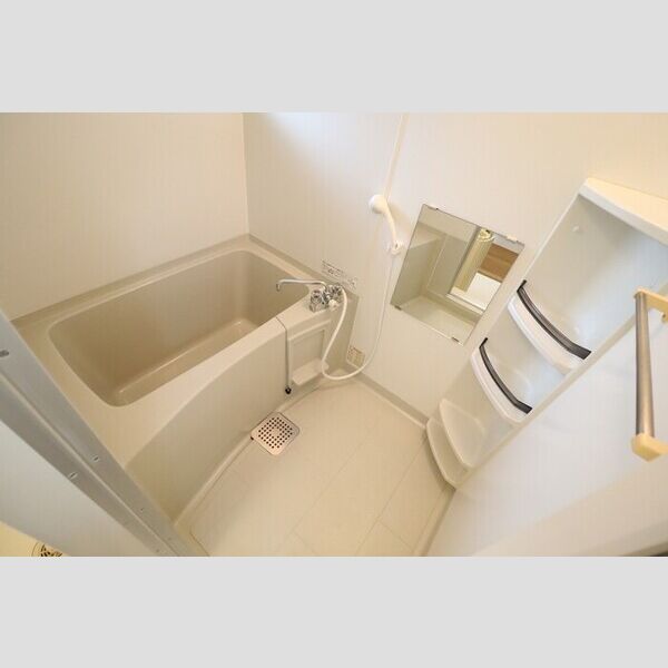 エターナル・ヒル105号室 浴室