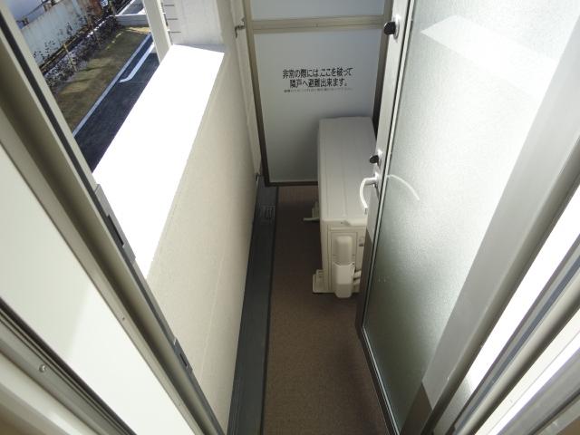 en guren　（エン　グレン）201号室 ベランダ