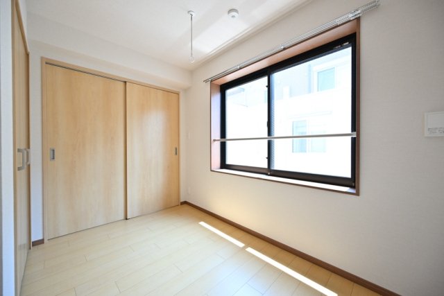 ＣＥＮＴＲＡＬ　ＧＡＲＤＥＮ　ＲＥＳＩＤＥＮＣＥ　ＴＯＫＹＯ3階 洋室2