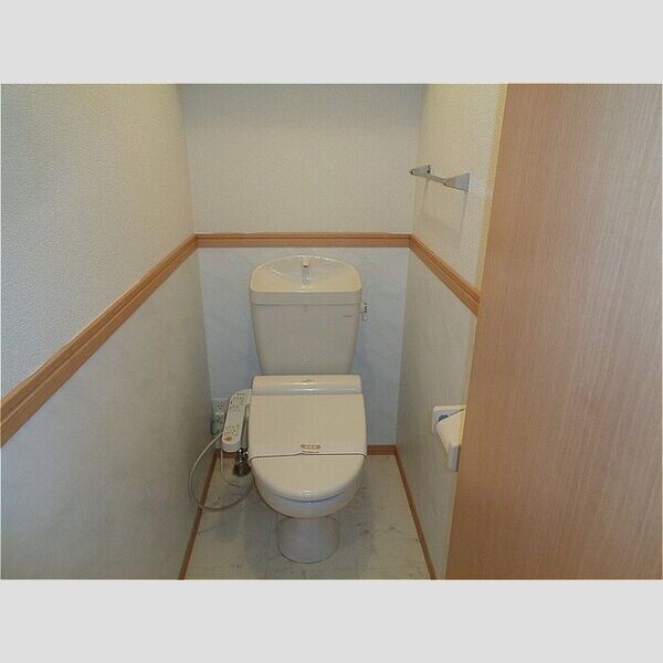 グラシアス205号室 温水洗浄暖房便座