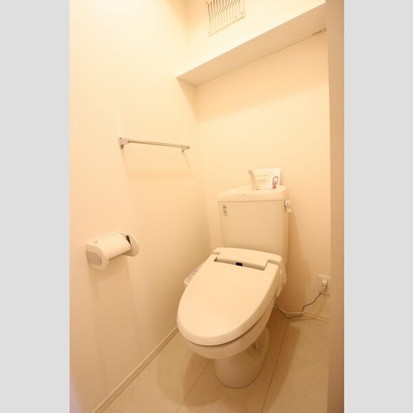 クリスパール 温水洗浄暖房便座