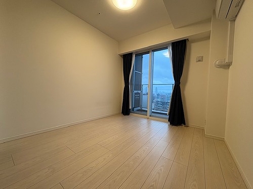 テラス東陽町ネクスタワー 洋室　クリーニング前