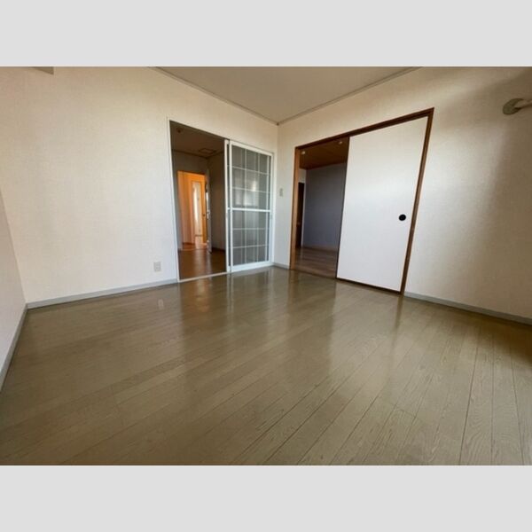 ニュースターフィールド303号室 居室