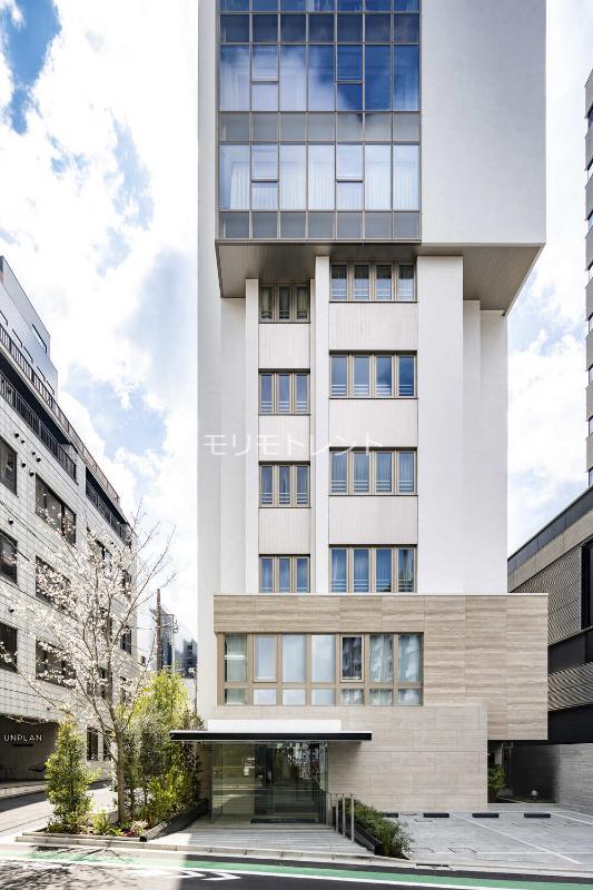 ピアース新宿三丁目4階 外観