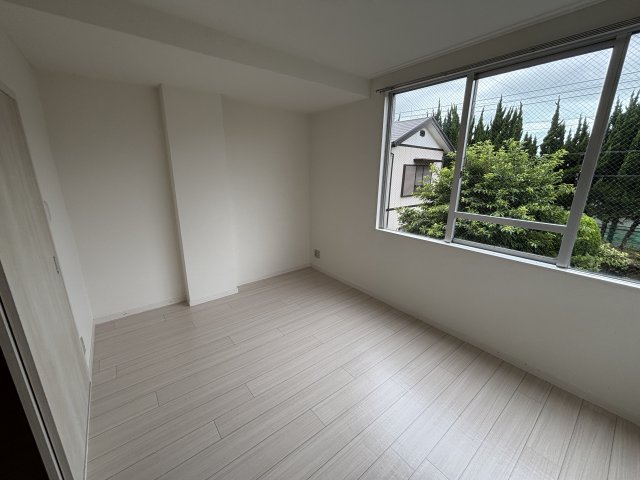 スカイホーム本郷0205号室 バルコニー