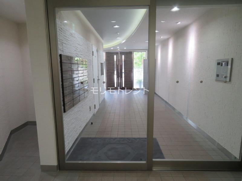 カスタリア代々木上原1階 エントランス