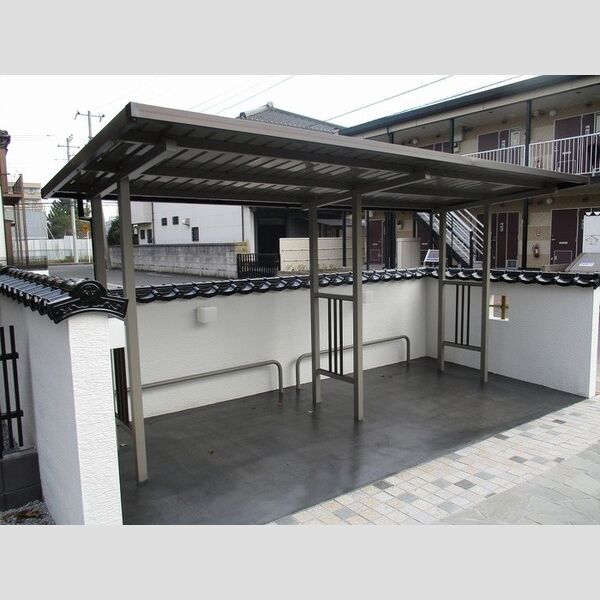 月うさぎ　弐 駐輪場