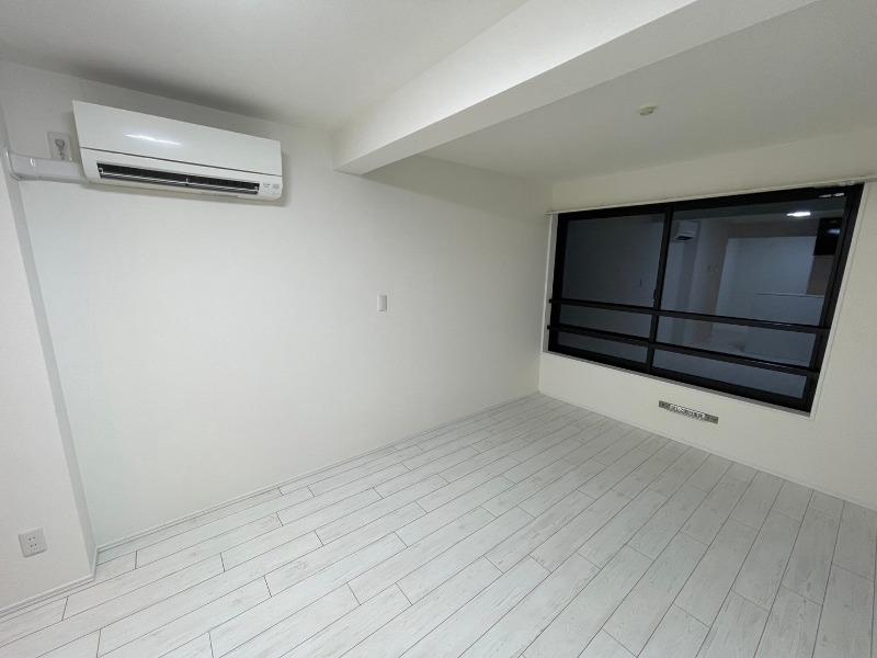 CREAL新富町5階 リビング