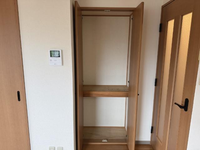 Ｒｏｃｋ　Ｙａｒｄ キッチン横収納