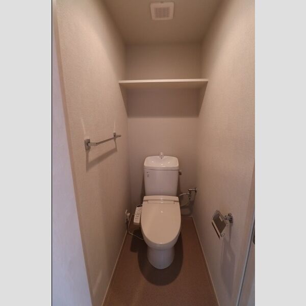 カスタリア要町0806号室 温水洗浄暖房便座