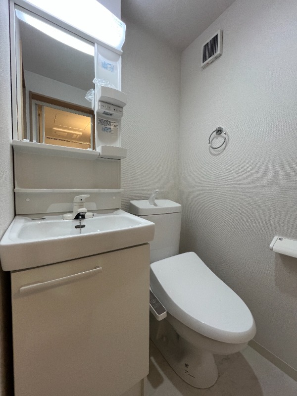 ウラノス勝田台1階 トイレ