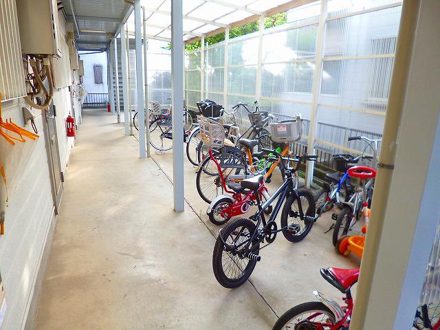 キャロットハウス1階 部屋その他