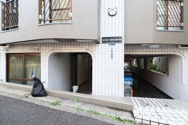 ダイホープラザ東十条1階 エントランス