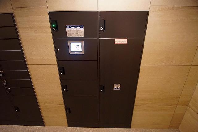 ALTERNA十条5階 エントランス